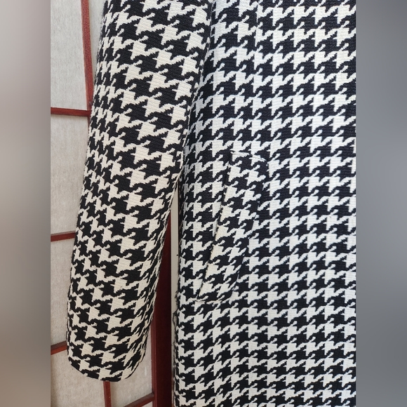 H&M Houndstooth Spring Coat - Picture 4 of 9